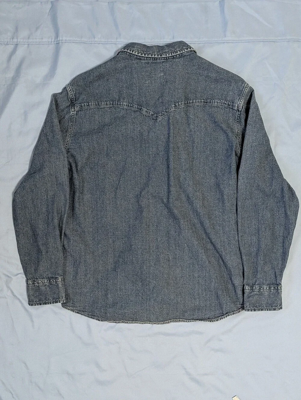 Levis Red Tab Denim Shirt Mens XL Standard Fit 85745-0023 Pearl Snap Cowboy